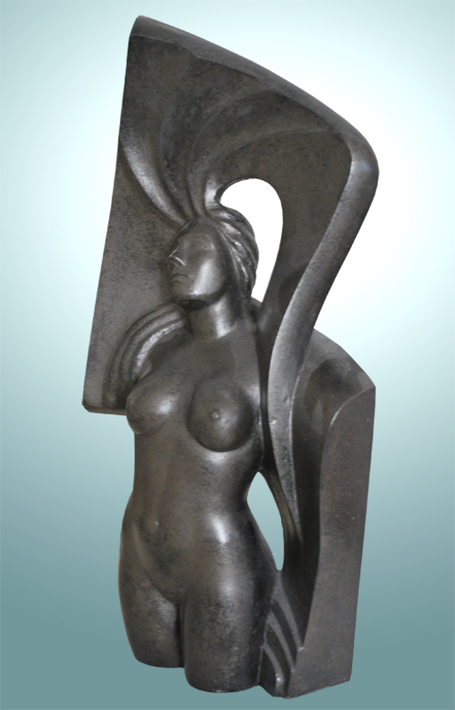 écho-sculpture-resine--femme